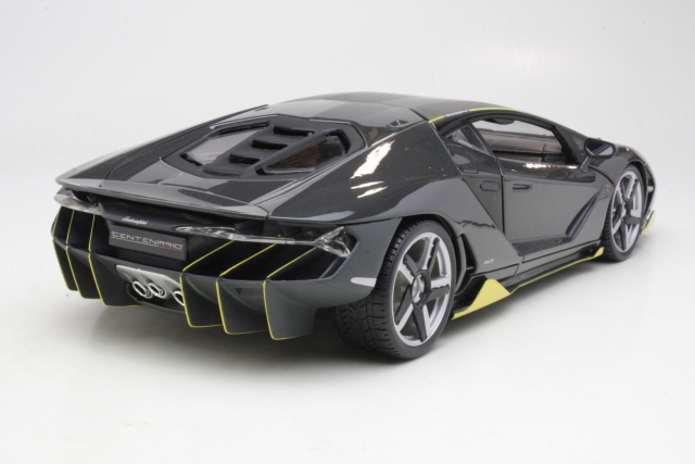 Lamborghini Centenario LP770-4 2016, garbon - Sulje napsauttamalla kuva