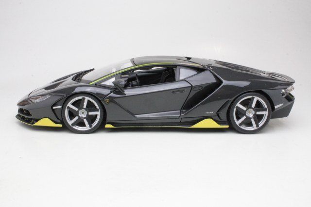 Lamborghini Centenario LP770-4 2016, garbon - Sulje napsauttamalla kuva