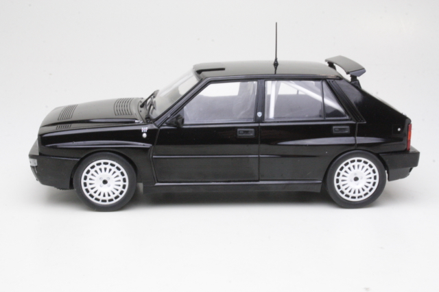 Lancia Delta Integrale 16V 1989, black