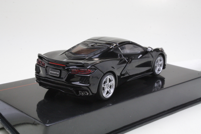 Chevrolet Corvette C8 2020, musta