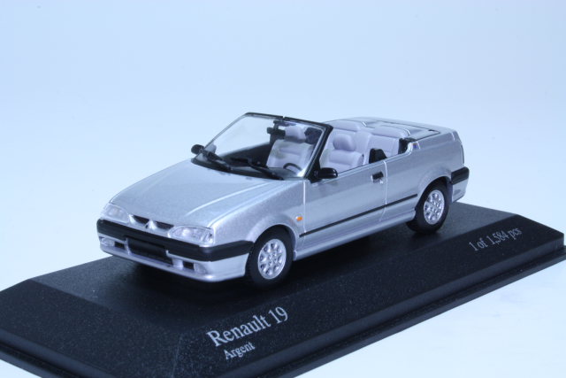 Renault 19 Cabriolet 1992, hopea - Sulje napsauttamalla kuva