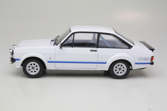 Ford Escort Mk2 RS1800 1975, white/blue
