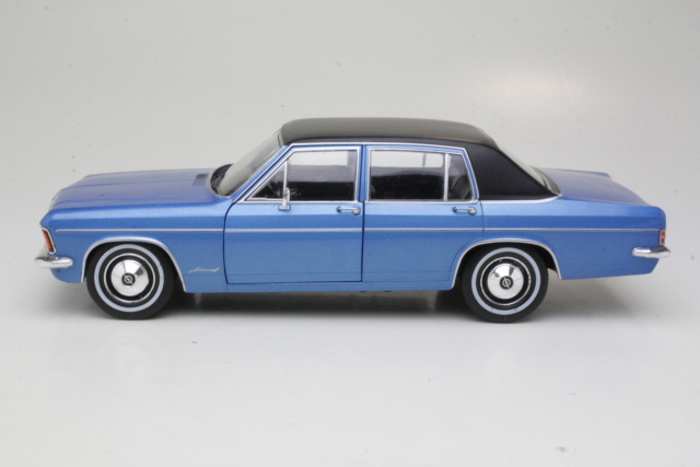 Opel Admiral B 1970, sininen/musta