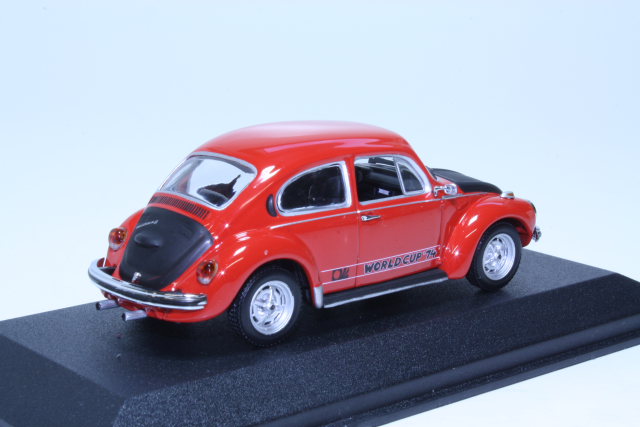 VW Kupla 1303 "World Cup 1974", punainen
