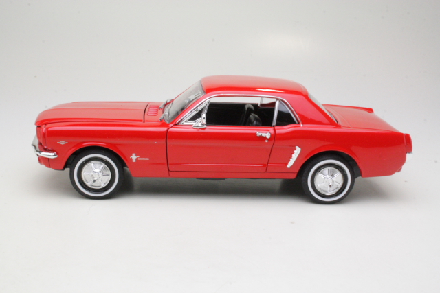 Ford Mustang 1964, red