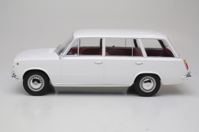 Lada 2102 1970, white