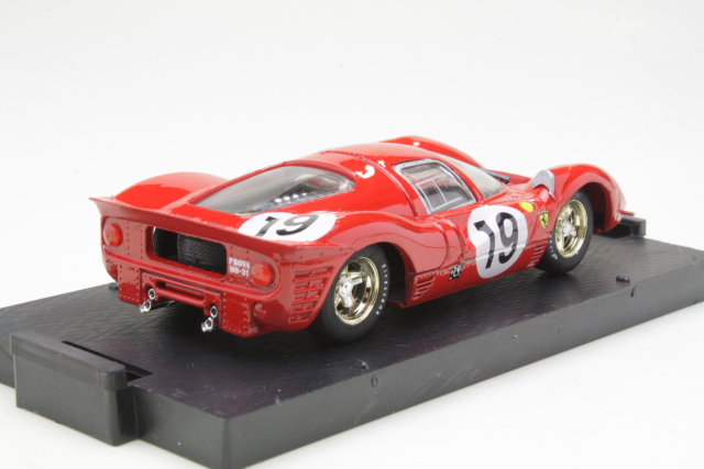 Ferrari 330 P4, Le Mans 1967, G.Klass/P.Sutcliffe, no.19