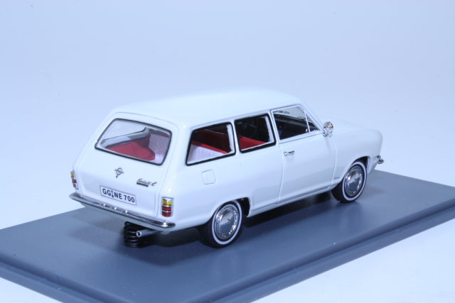 Opel Kadett B Caravan 1971, valkoinen