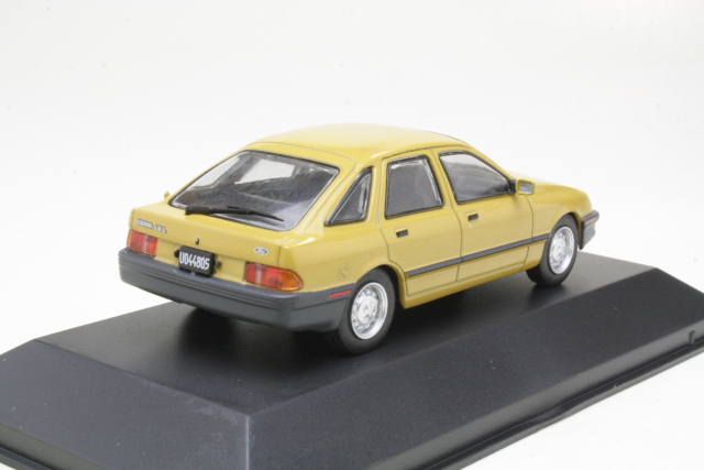 Ford Sierra L 1984, keltainen