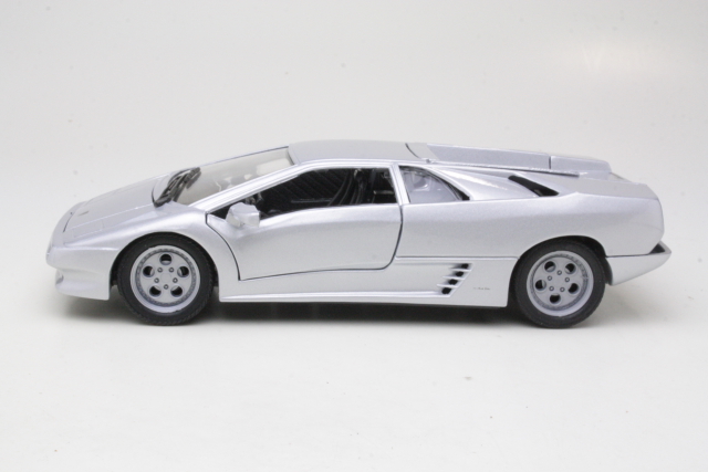 Lamborghini Diablo 1995, silver - Click Image to Close