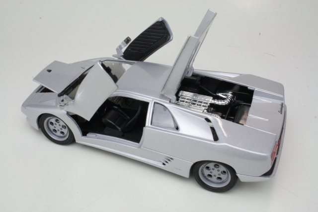 Lamborghini Diablo 1995, silver - Click Image to Close