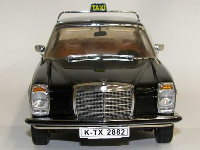 Mercedes 220D (w115) 1971 Taxi, musta - Sulje napsauttamalla kuva