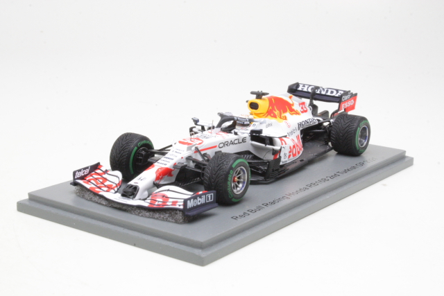 Red Bull RB16B, 2nd. Turkish GP 2021, M.Verstappen, no.33