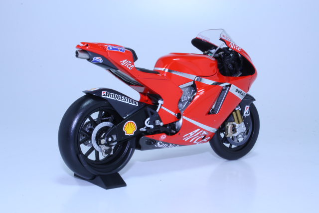 Ducati Desmo 16, World Champion 2007, C.Stoner