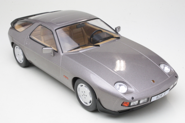 Porsche 928 S 1980, grey