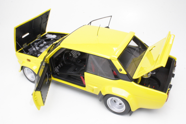 Fiat 131 Abarth 1976, yellow