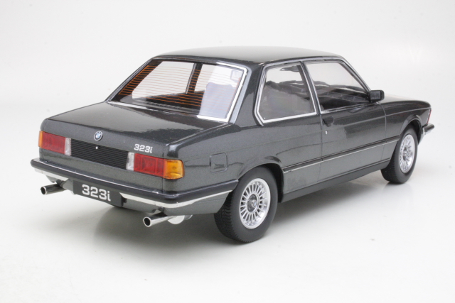 BMW 323i (e21) 1977, harmaa
