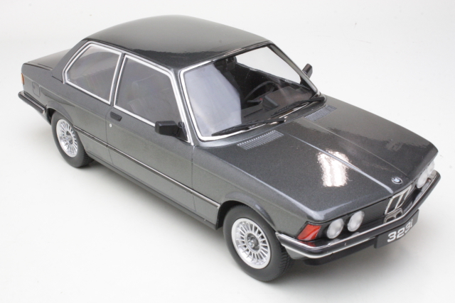 BMW 323i (e21) 1977, harmaa