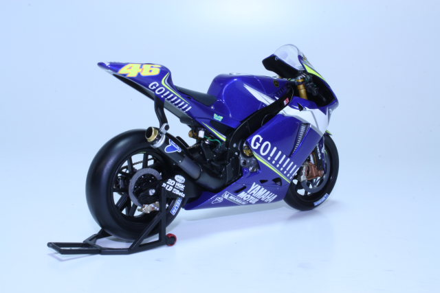 Yamaha YZR-M1, World Champion 2005, V.Rossi