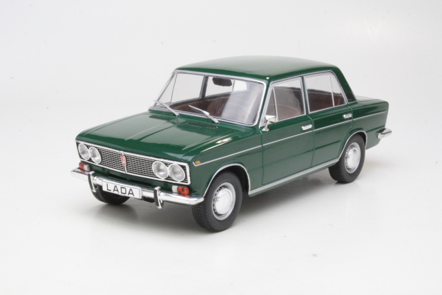 Lada 1500 1977, green