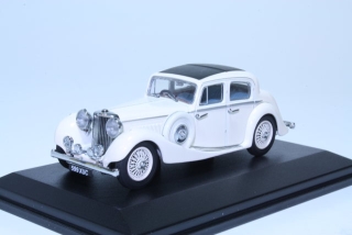 Jaguar SS 2.5 Litre Saloon 1937, white