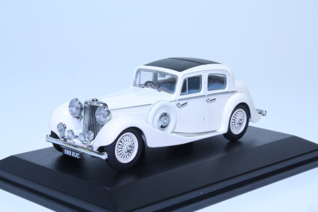 Jaguar SS 2.5 Litre Saloon 1937, white