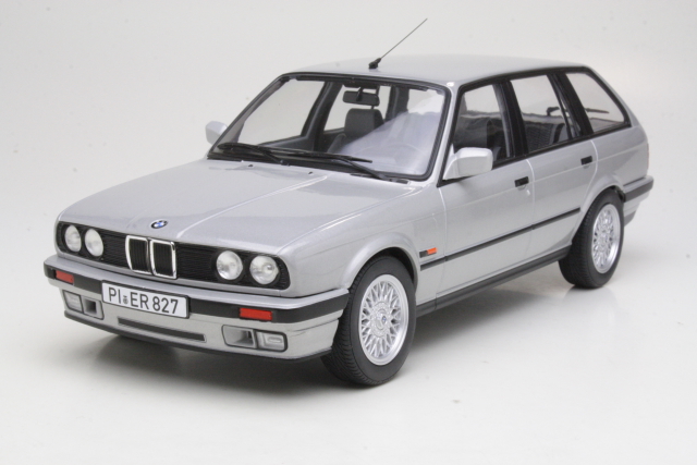 BMW 325i Touring (e30) 1991, silver