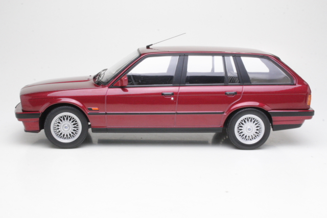 BMW 325i Touring (e30) 1991, punainen