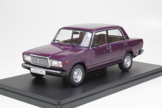 Lada 2107 1982, violetti - Sulje napsauttamalla kuva