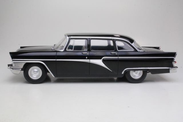 GAZ 13 Seagull 1959, black - Click Image to Close