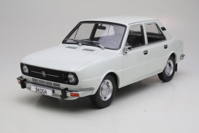 Skoda 105L 1976, white