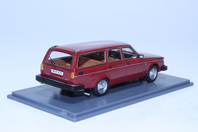 Volvo 245DL 1975, red - Click Image to Close