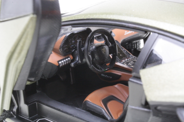 Lamborghini Sian FKP 37 2019, gold-green