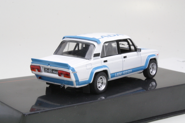Lada 2105 VFTS 1983, valkoinen