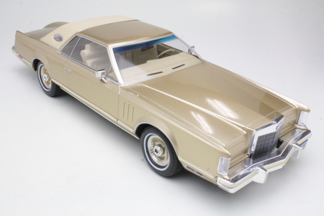 Lincoln Continental Mark V 1978, kulta - Sulje napsauttamalla kuva