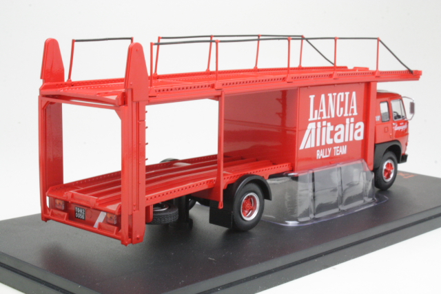 Fiat 673 1976 "Lancia Alitalia Racing Team" - Sulje napsauttamalla kuva