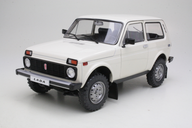 Lada Niva 1980, white