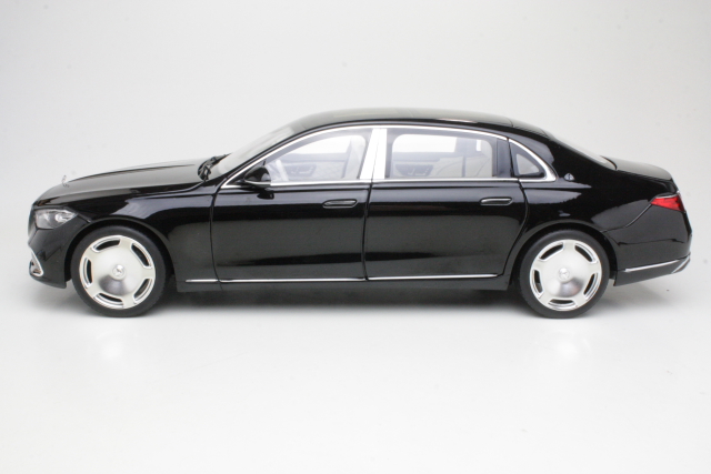 Mercedes-Maybach S 680 4MATIC 2021, black