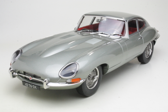Jaguar E-Type Coupe 1964, harmaa