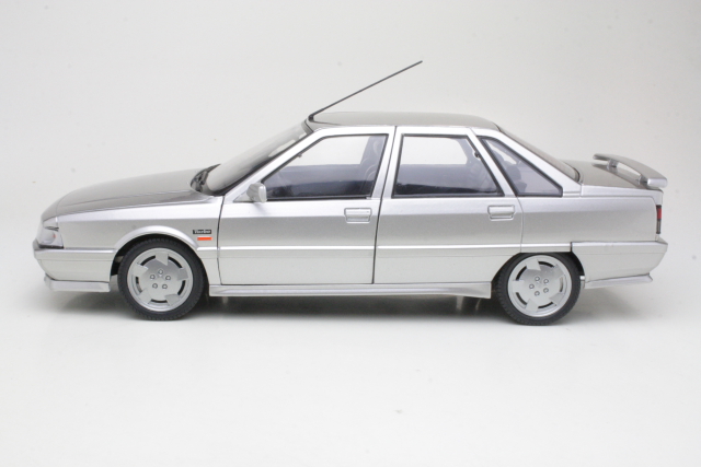 Renault 21 Mk.2 Turbo 1988, grey