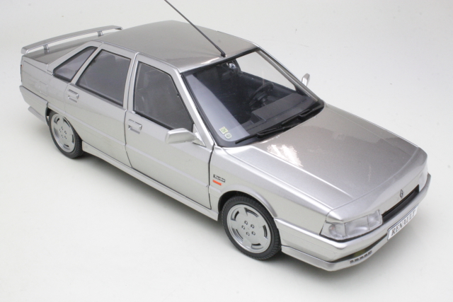 Renault 21 Mk.2 Turbo 1988, grey