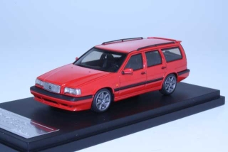 Volvo 850 T5R SW, red