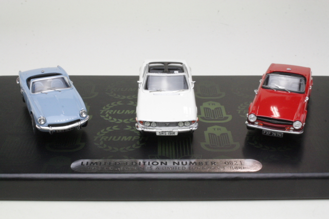 Triumph Topless Collection (3-set)