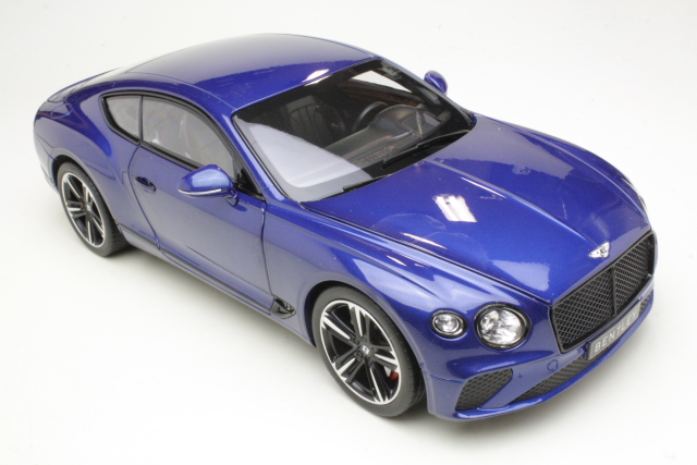 Bentley Continental GT 2018, sininen - Sulje napsauttamalla kuva