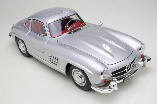 Mercedes 300SL 1954, silver - Click Image to Close