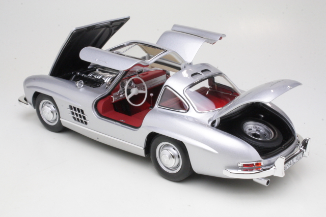 Mercedes 300SL 1954, silver - Click Image to Close