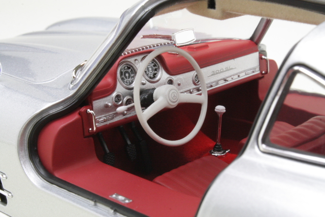 Mercedes 300SL 1954, silver - Click Image to Close