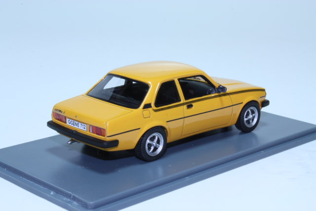 Opel Ascona B 2d J 1980, orange
