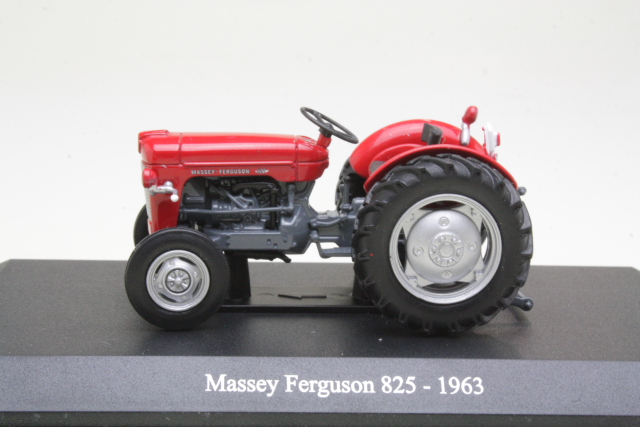 Massey Ferguson 825, punainen - Sulje napsauttamalla kuva