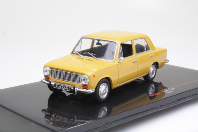Lada 1200 1970, yellow